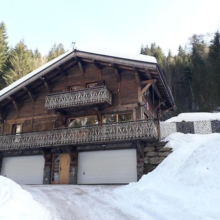Chalet Le Plan Du Rtia Morzine Exterior photo