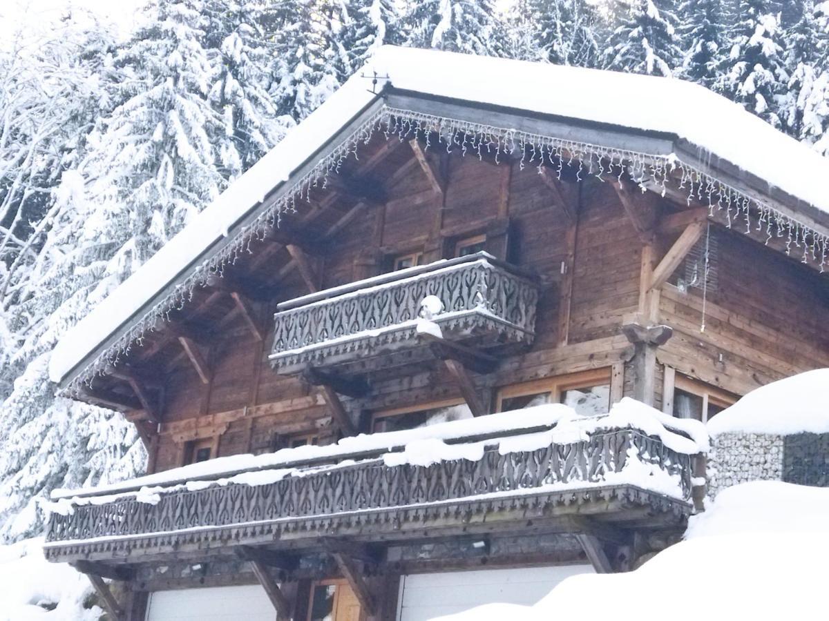 Chalet Le Plan Du Rtia Morzine Exterior photo